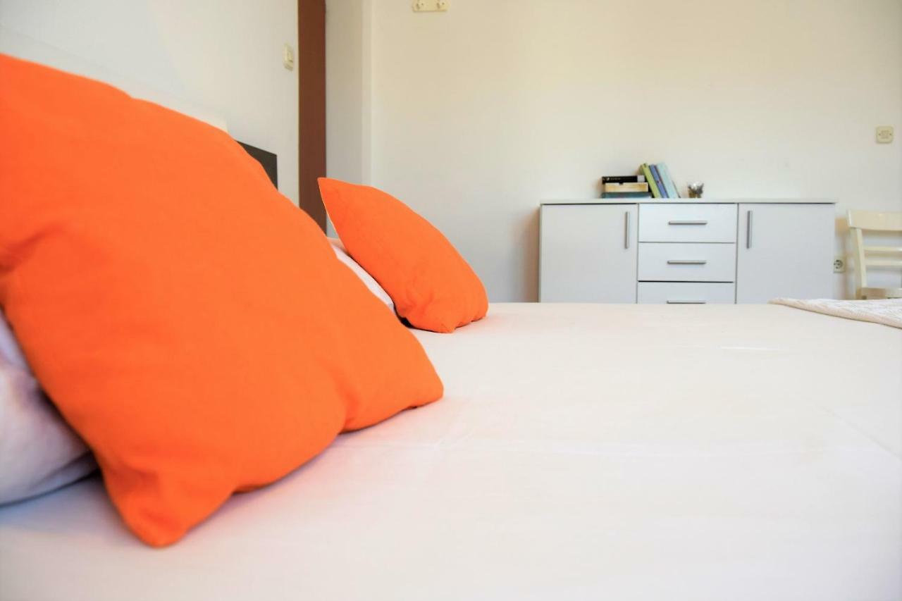 Banjol Miramar Apartments מראה חיצוני תמונה