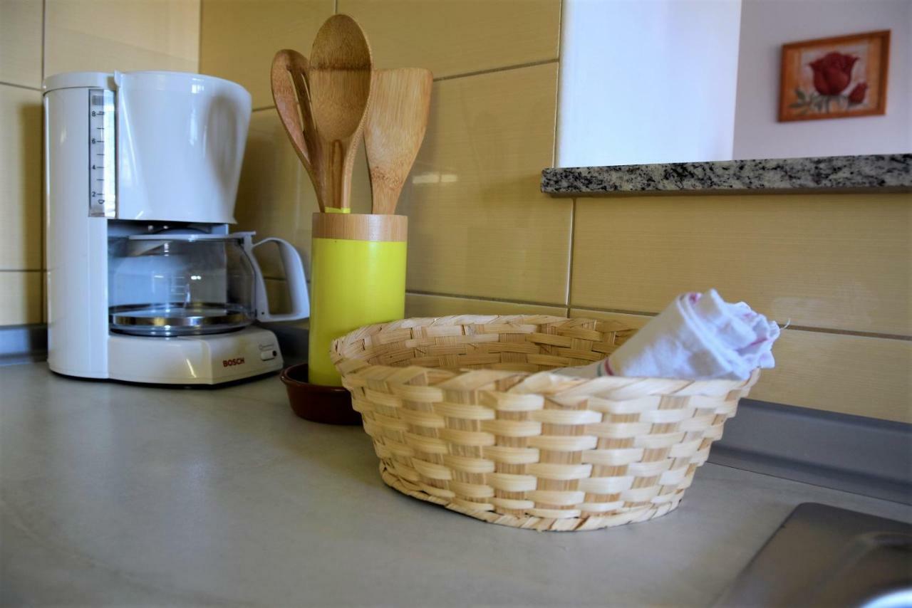 Banjol Miramar Apartments מראה חיצוני תמונה