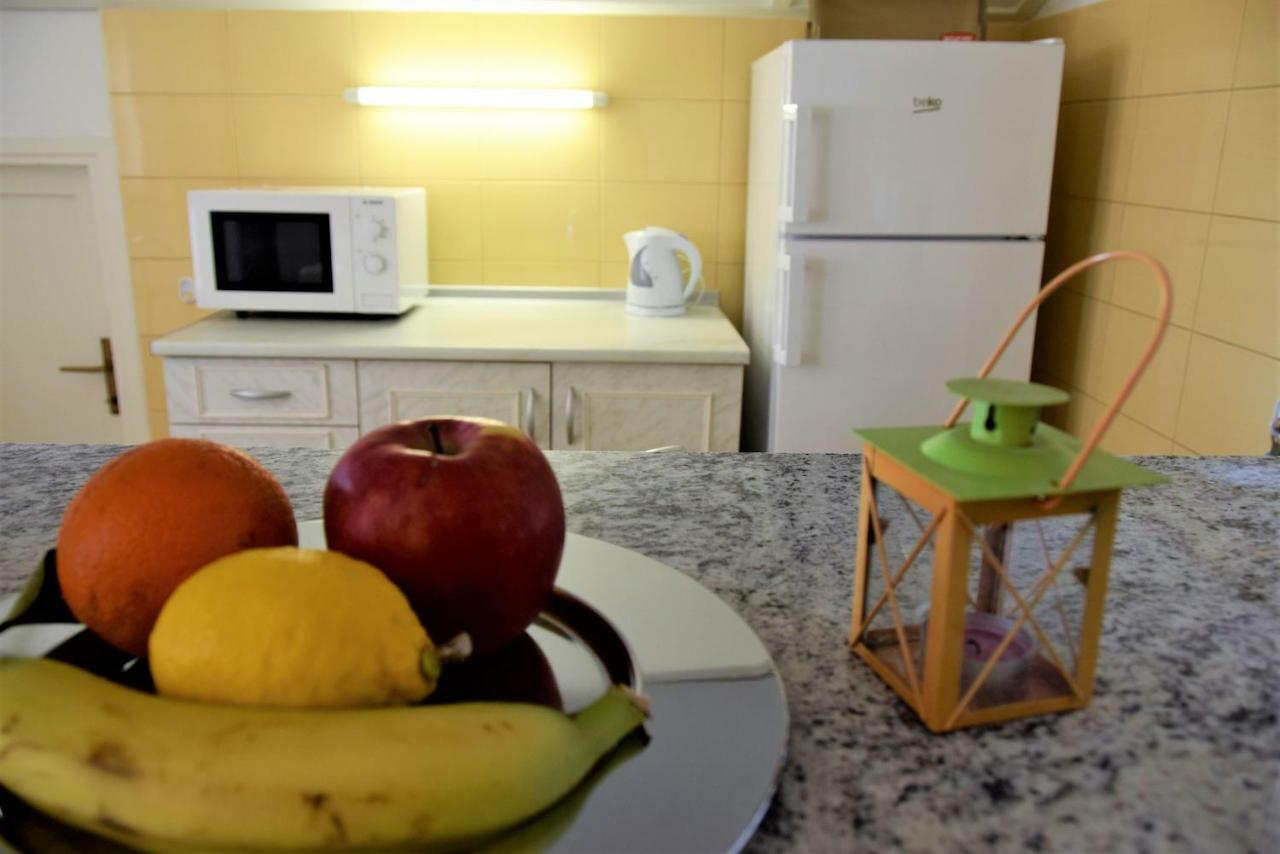 Banjol Miramar Apartments מראה חיצוני תמונה